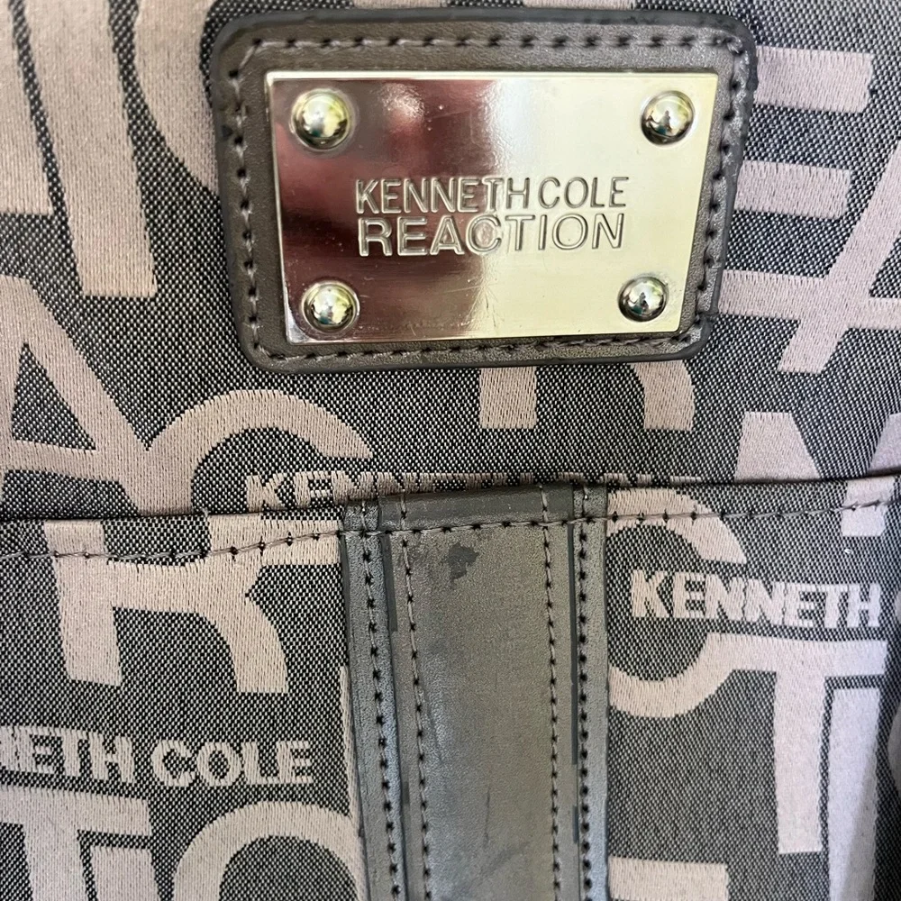 Kenneth Cole Reaction Tan and Black Laptop Bag